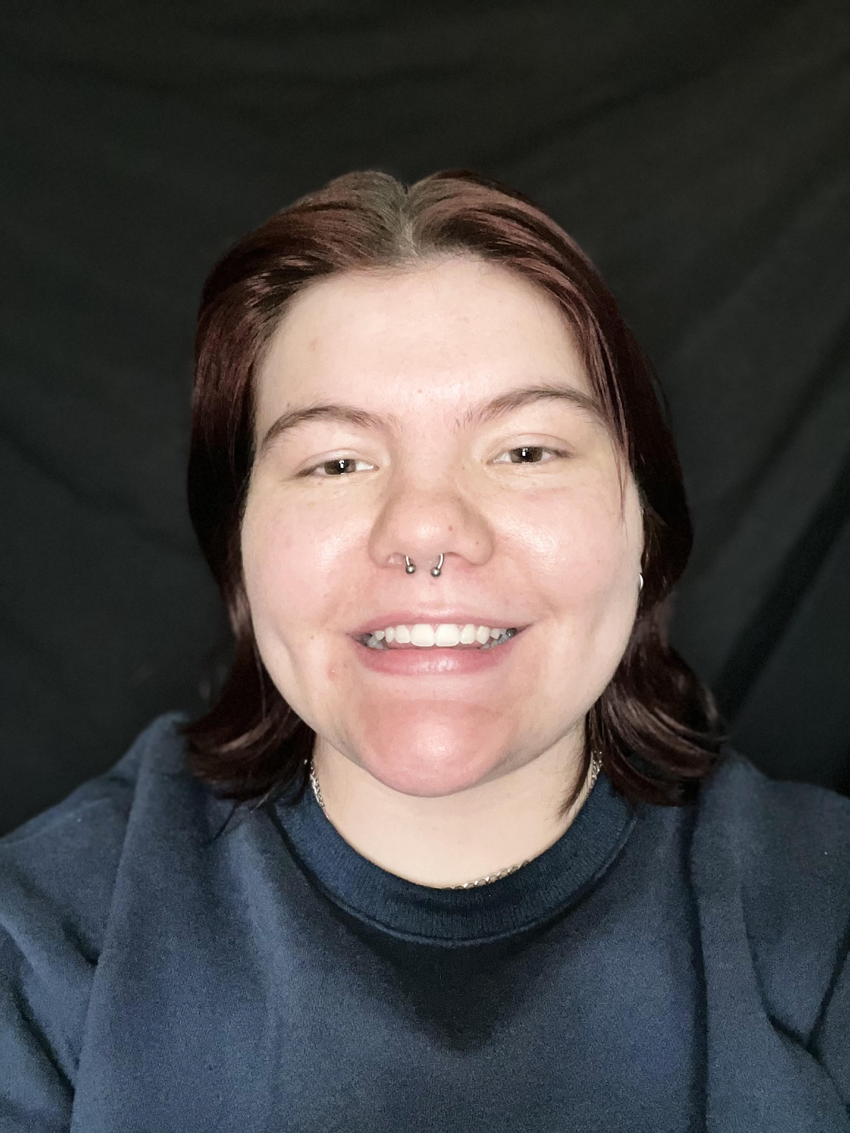 Annas Headshot Photo